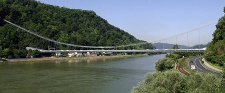 Terex tower cranes used for construction of Austria’s Danube bridge 