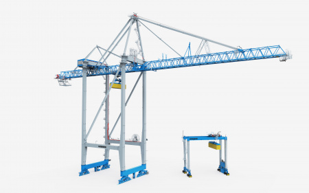 Oman's Port of Duqm automates lifting with new Liebherr cranes